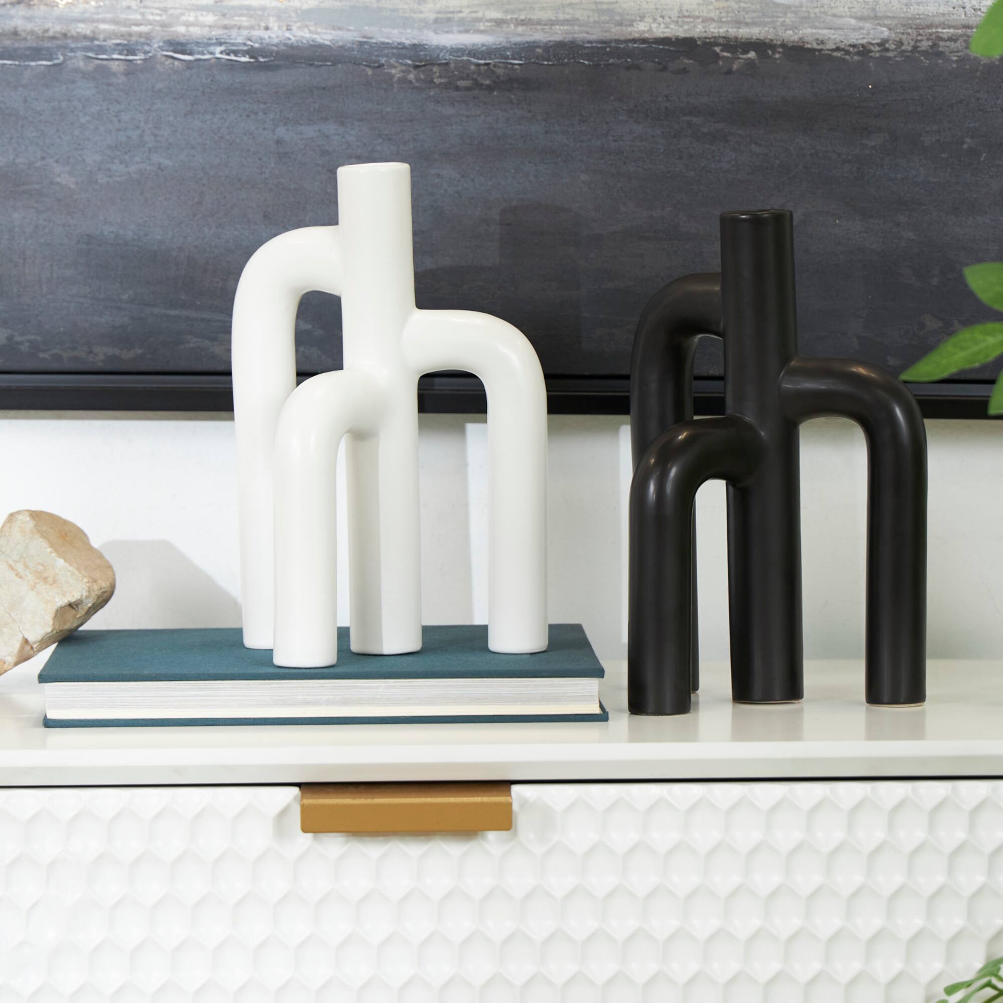 CosmoLiving by Cosmopolitan 10" Black & White Ceramic Abstract 3-Arch Vase Set